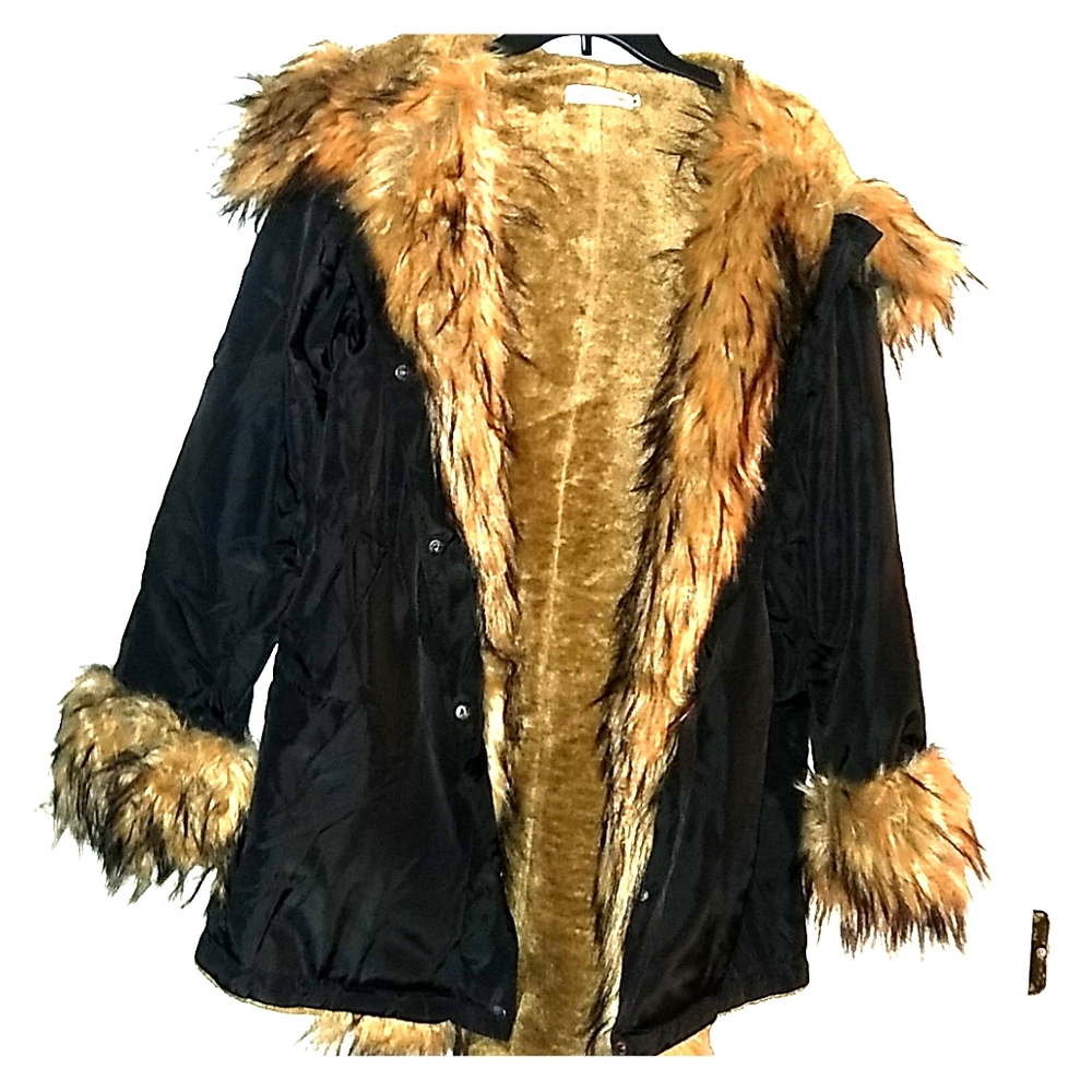 Furry Black Winter Coat (M)